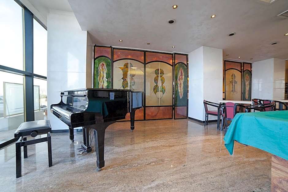 Hotel Diplomat Palace