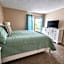 Siesta Key Beach - 2 Bedroom - 3 Beds - 3 Bathroom Duplex with Heated Swimming Pool
