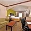 Holiday Inn Express Hotel & Suites Sherman Highway 75 By IHG
