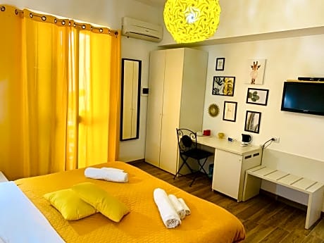 Triple Room with Terrace