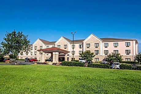 Quality Suites Graham - Burlington South