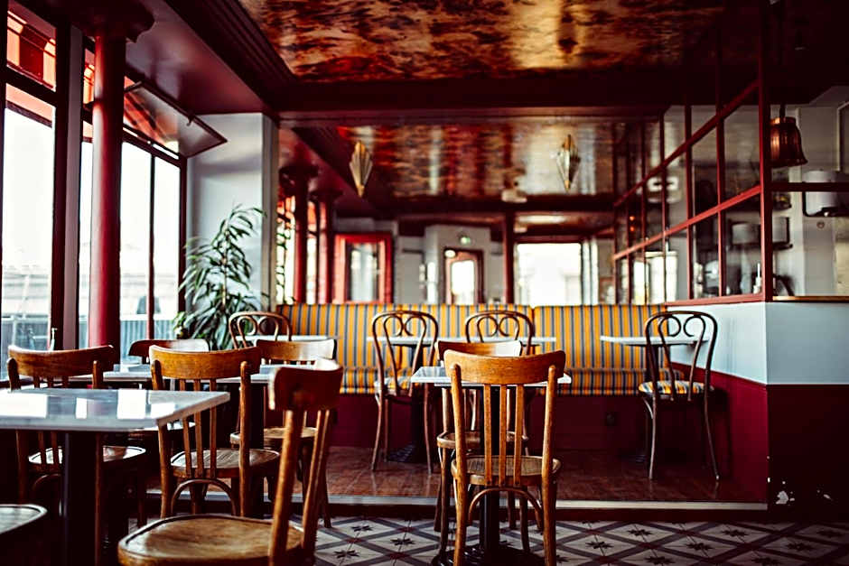 Hôtel Les Deux Gares & Spa