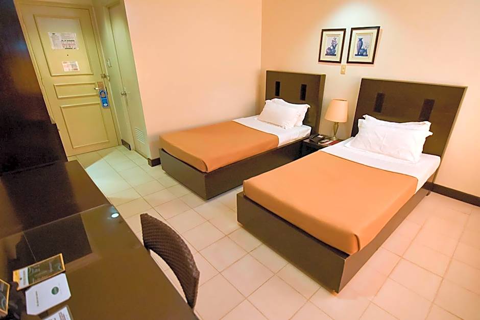 Hotel Tavern Surigao