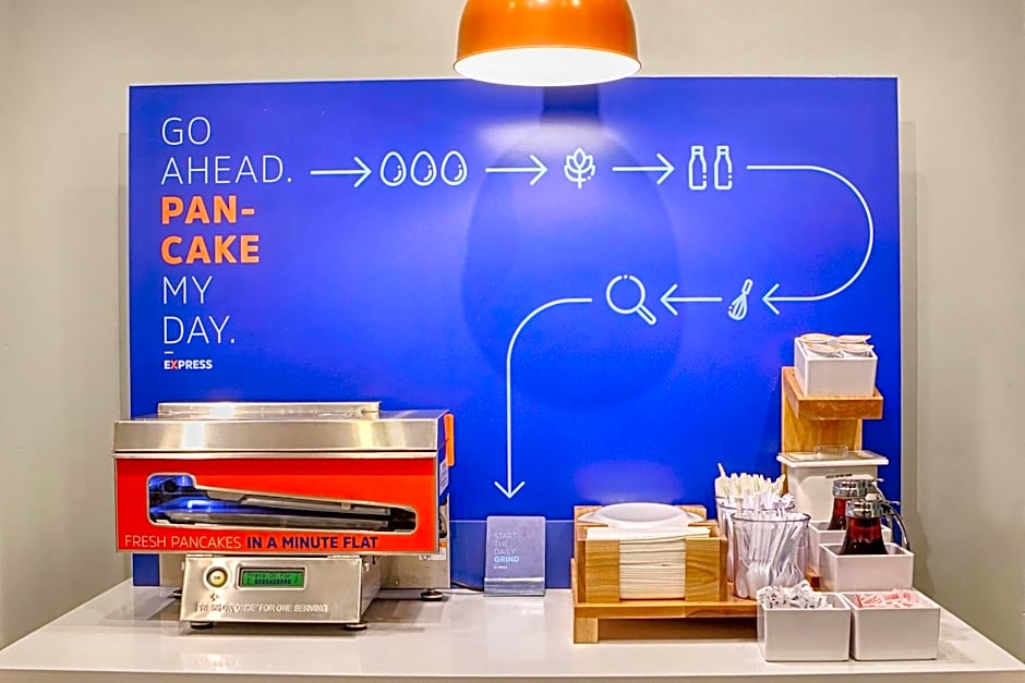 Holiday Inn Express Philadelphia Penns Landing By IHG