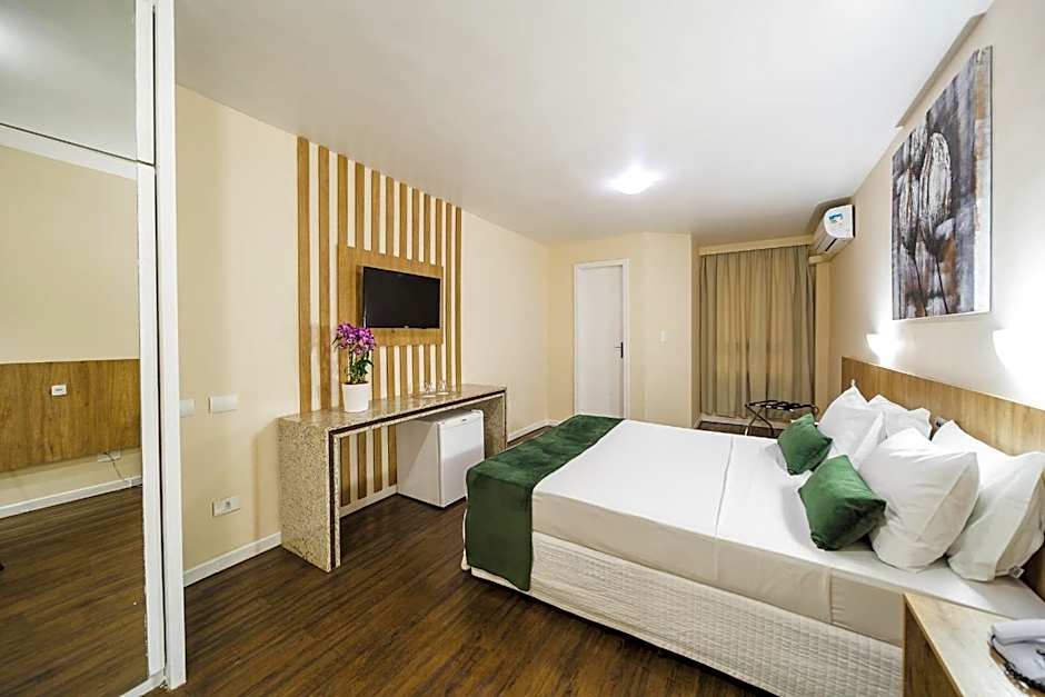 Nacional Inn Curitiba Torres