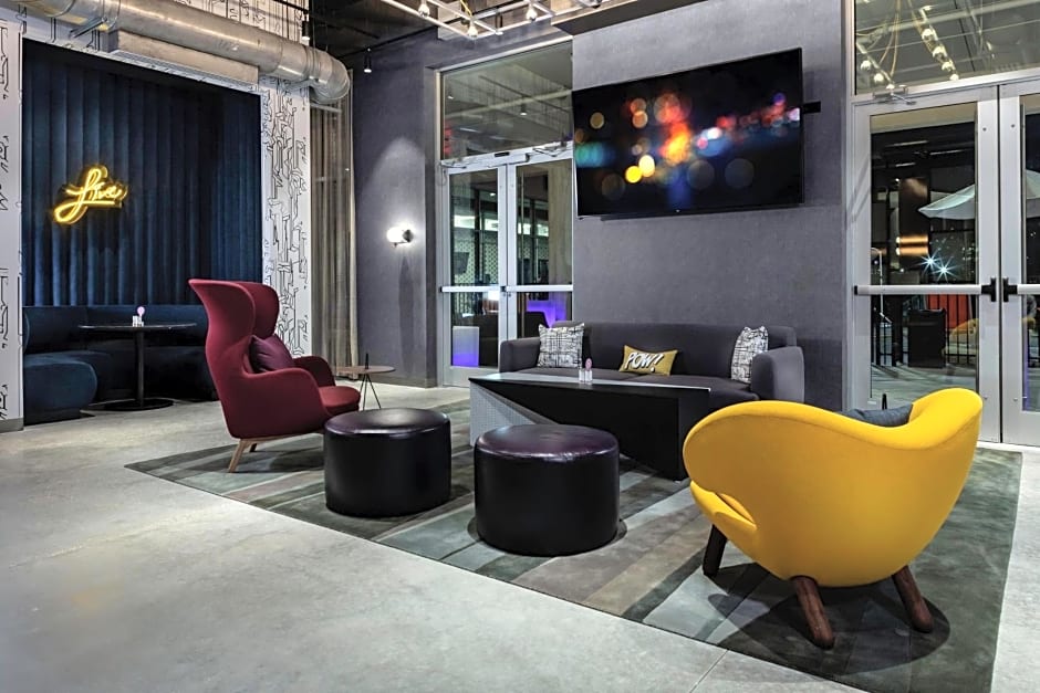 Aloft Orlando Lake Buena Vista