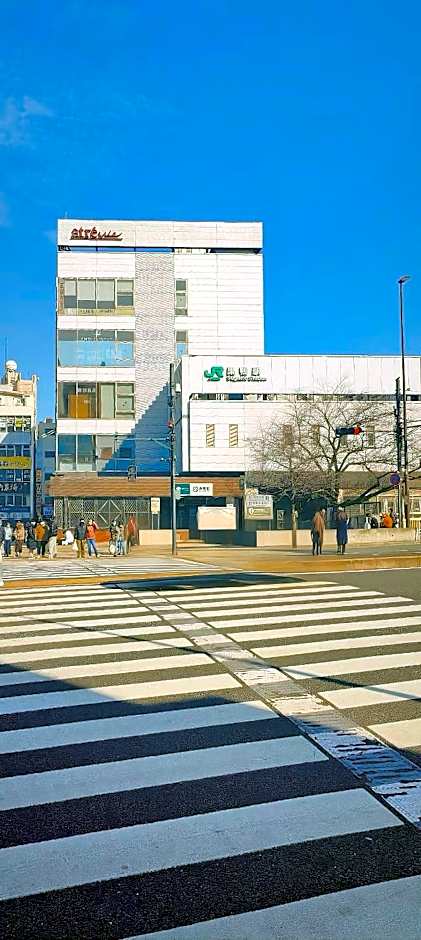 34 Sugamo Diamond mansion 401 direct to Ikebukuro Yamanote line 5mins