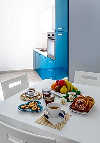 Pgs Immobiliare srls Le Logge 2 Monolocale ben accessoriato a pochi metri da piazza Umberto I La Maddalena