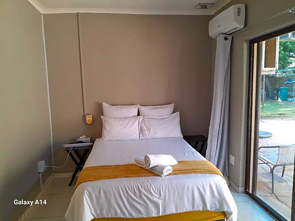 Zdjęcie 1 z 7 — 1 Double Bed or 2 Beds