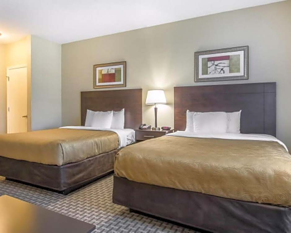 MainStay Suites Meridian - Bonita Lakes