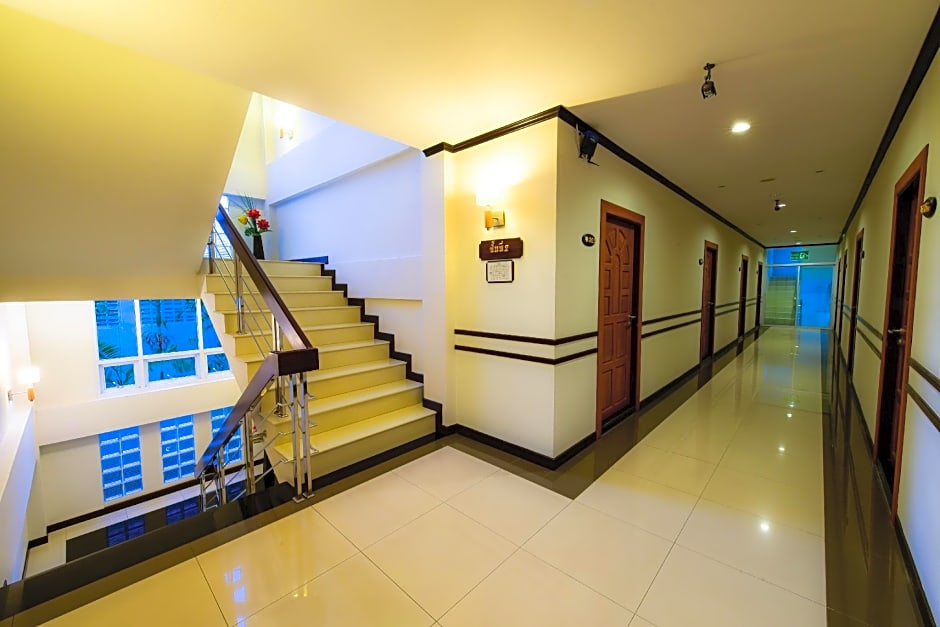 Rapeepan Ville Hotel