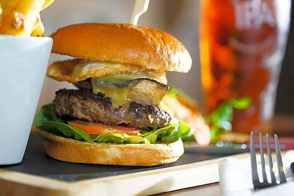 Best Western Ship Hotel