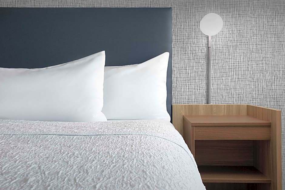 Home2 Suites by Hilton Huntsville Village of Providence