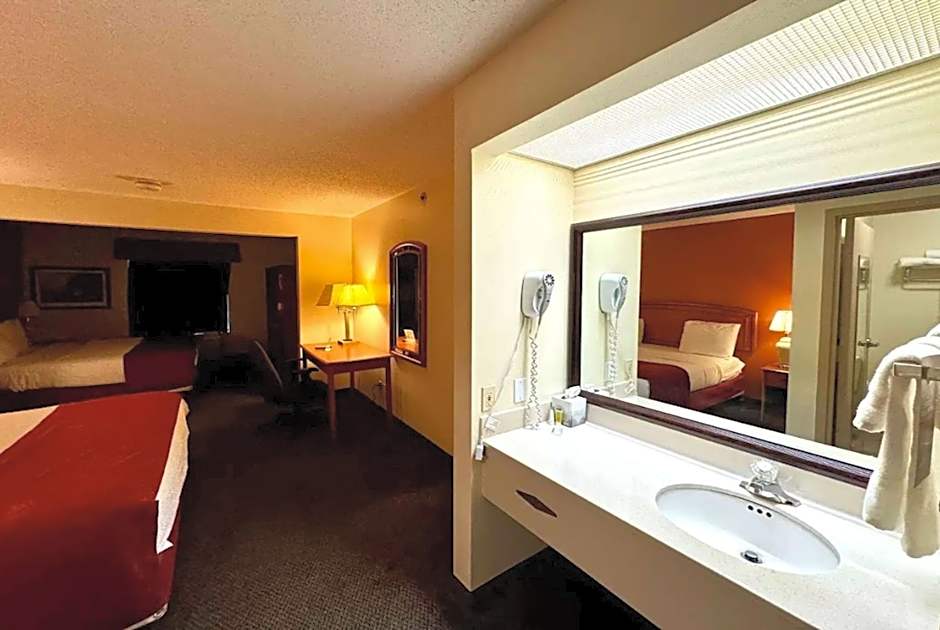 Baymont by Wyndham Mason