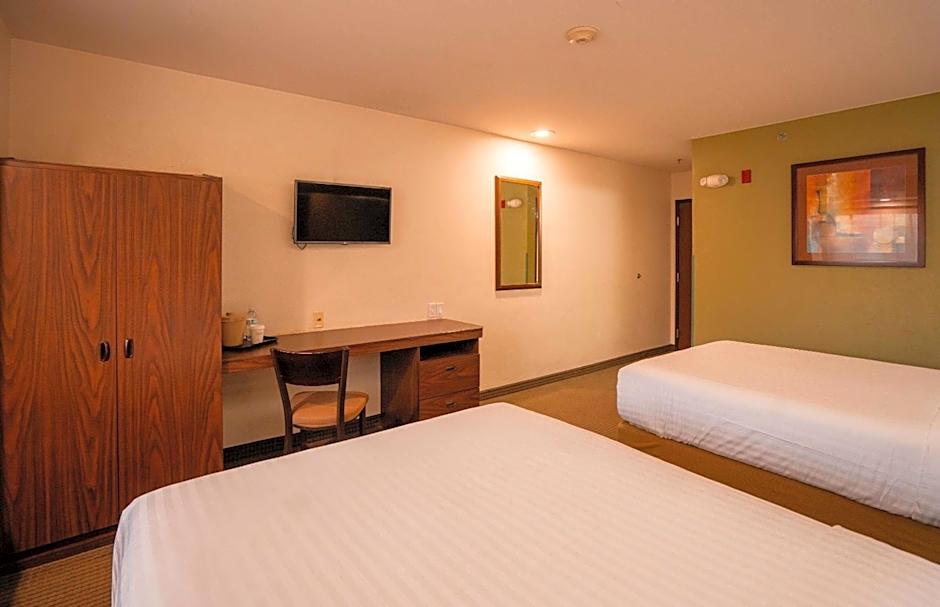 Microtel Inn & Suites by Wyndham Ciudad Juarez/US Consulate