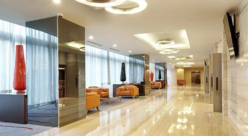 Novotel Jakarta Gajah Mada Hotel