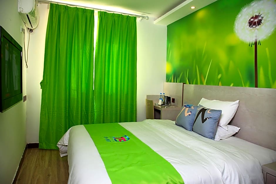 Pai Hotel Beijing Huaxiang Bridge Guogong Zhuang Subway Station – Beijing, NY
