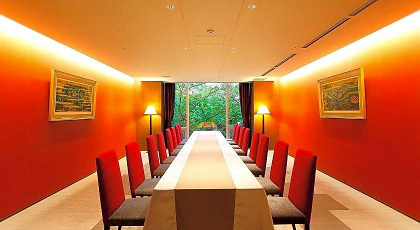 The Prince Sakura Tower Tokyo, Autograph Collection by Marriott