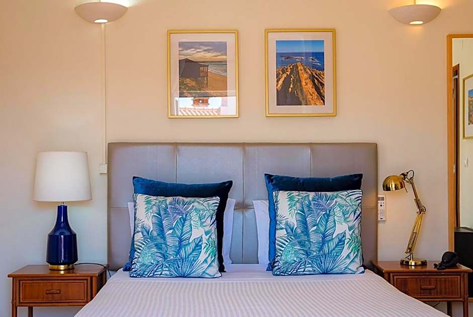 The Blue Bamboo Hotel - Duna Parque Group