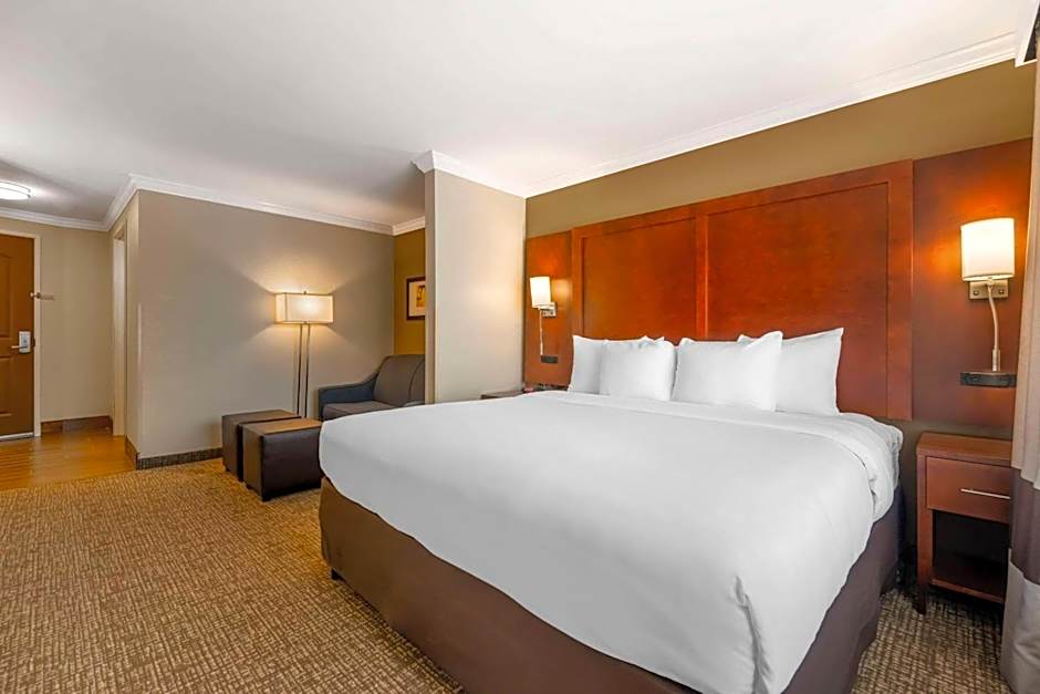 Comfort Suites Elizabethtown