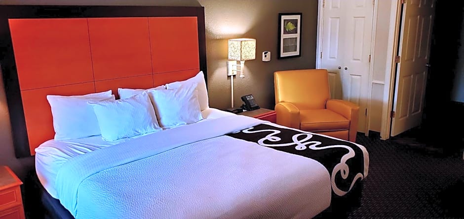 Days Inn by Wyndham Gainesville Florida