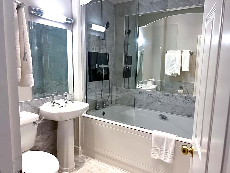 Manor Of Groves Hotel, Golf & Health Club