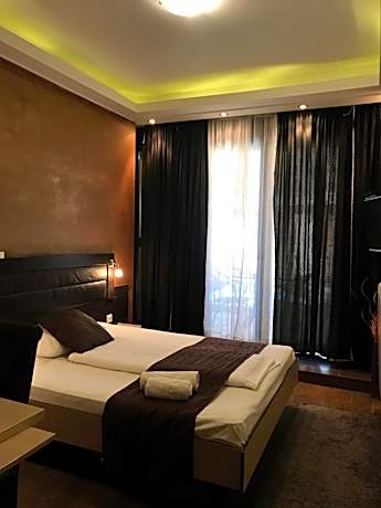 Double or Twin Room with Balcony