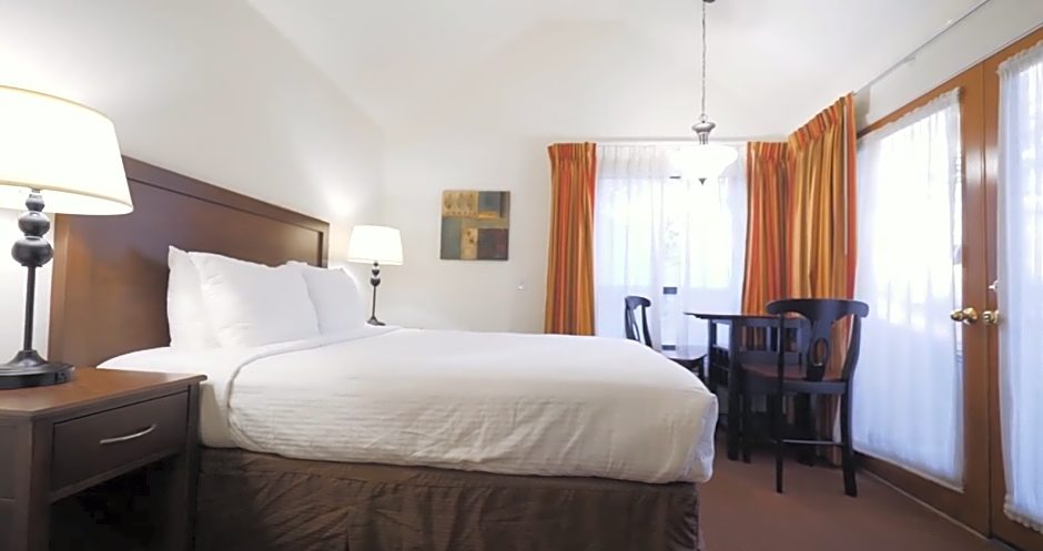 Los Abrigados Resort