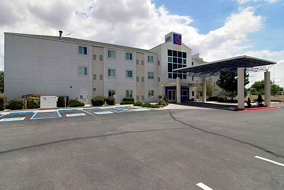 Motel 6-Albuquerque, NM - North