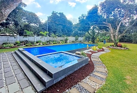 The Lavana Camp Coco Batangas by RedDoorz