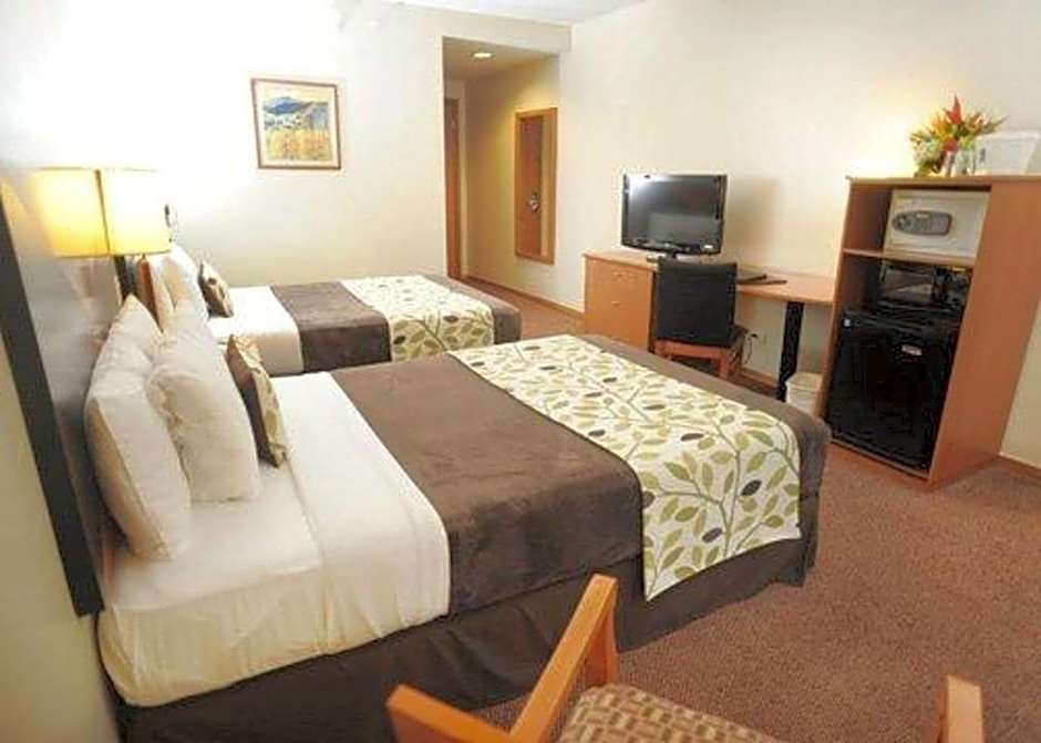 Sleep Inn Paseo Las Damas