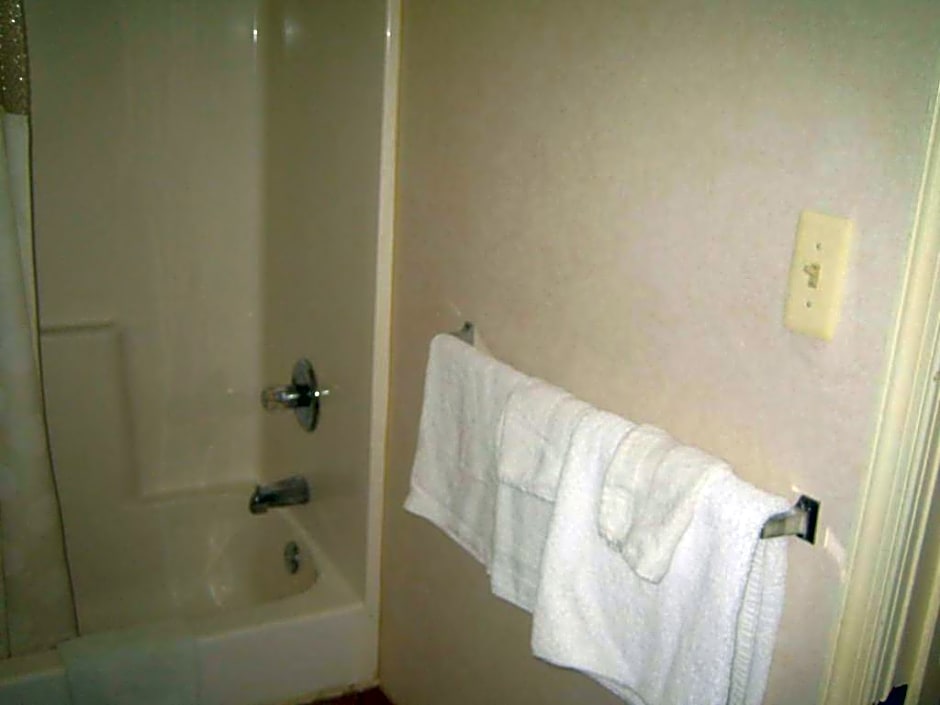 Budget Inn Carlisle