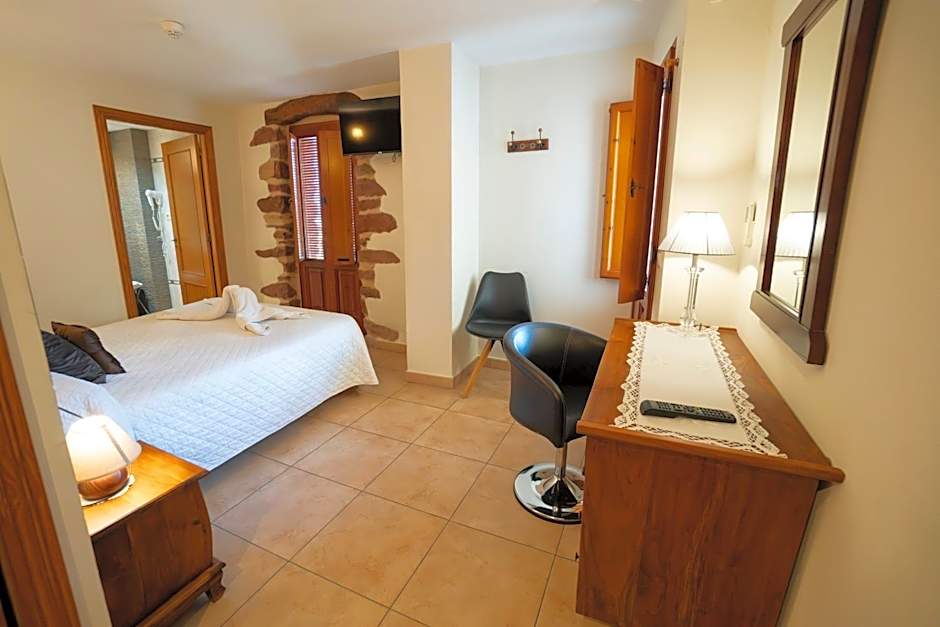 Hotel Rural L'Antic Portal