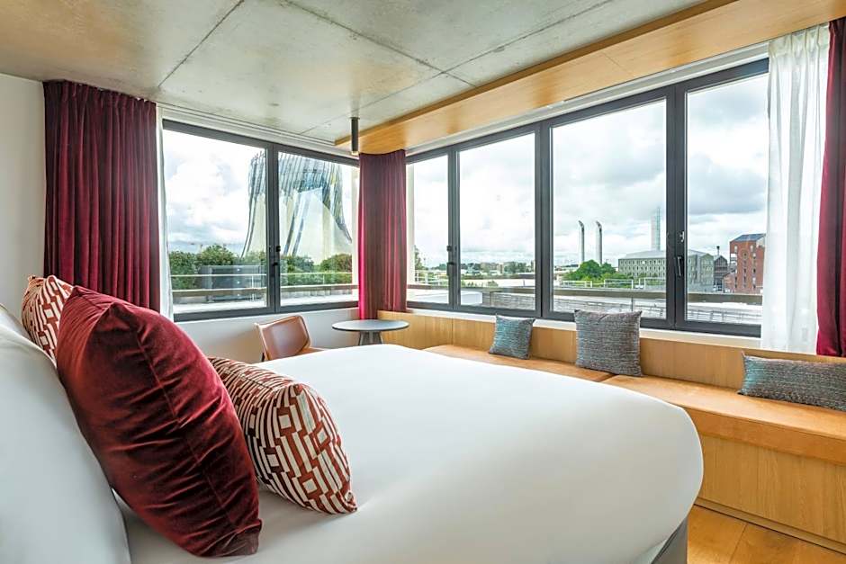 Renaissance Bordeaux Hotel