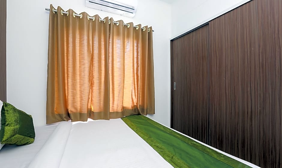 Treebo Sapphire Studio