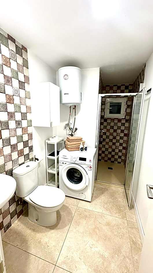 Soho Boho Apartments - with sunny rooftop terrace and fiber optic internet