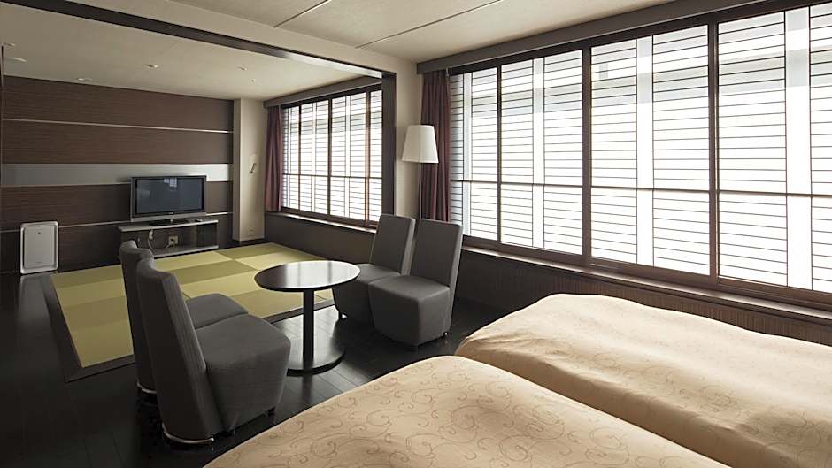 Sapporo Kitahiroshima Classe Hotel