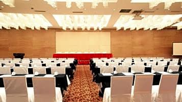 Holiday Inn Downtown Hefei 