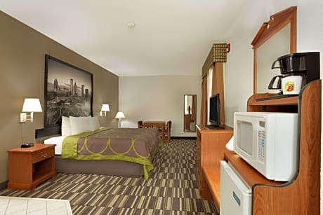 2 Double Beds Non-Smoking