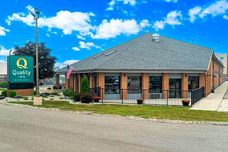 Quality Inn Grand Blanc - Flint South
