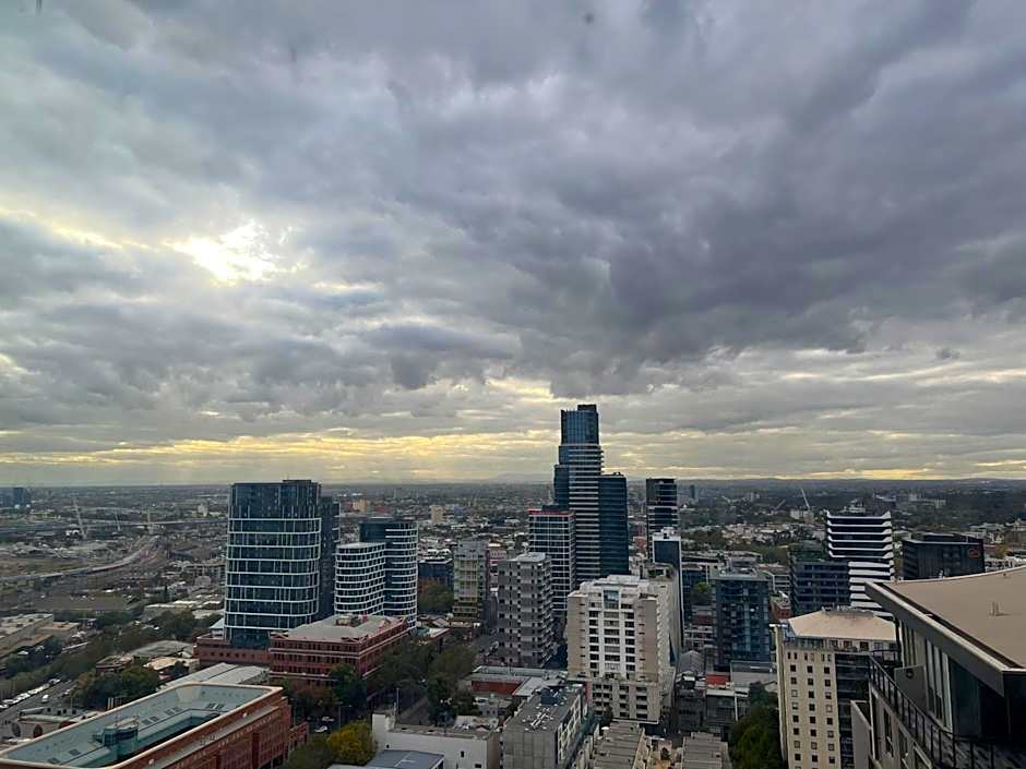 WSP 3B2B apartment in CBD with free parking