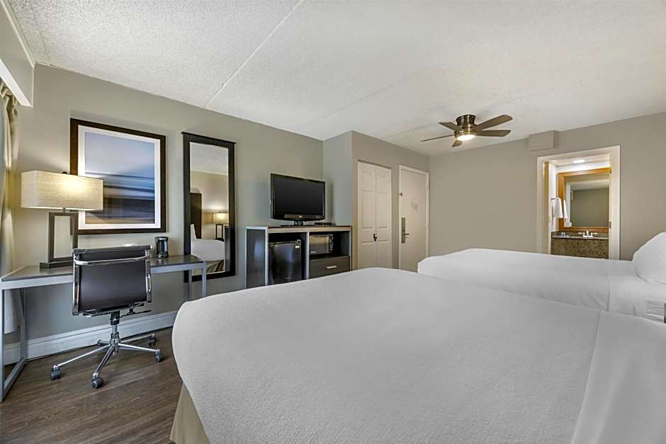 Best Western Pier Point Inn