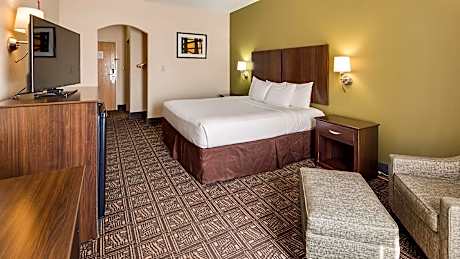Queen Room with One Queen Bed - Non-Smoking