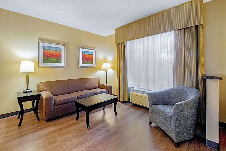 La Quinta Inn & Suites by Wyndham Edgewood / Aberdeen-South