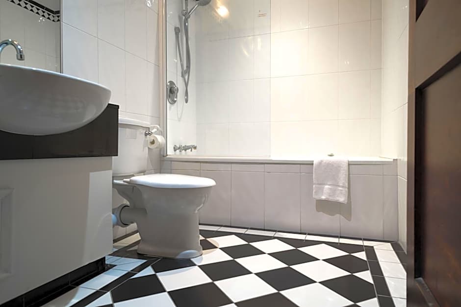 Wellesley Boutique Hotel