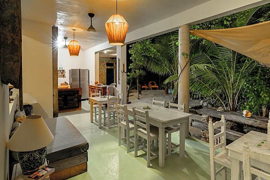 Casa Mia El Cuyo Eco Beach Boutique Hotel
