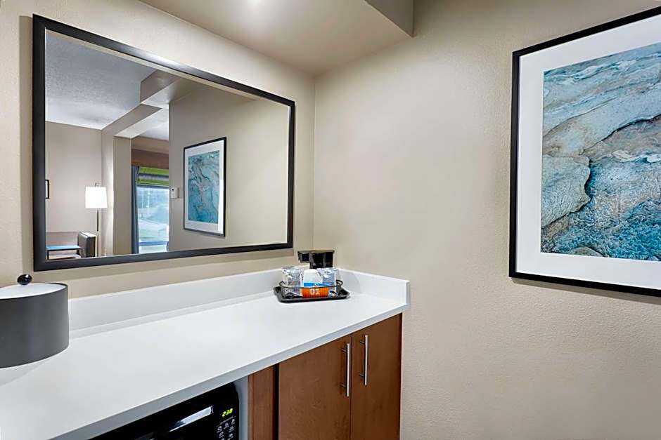 Hampton Inn By Hilton Morganton