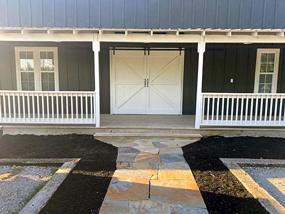 Greeter Falls Lodge Unit 2