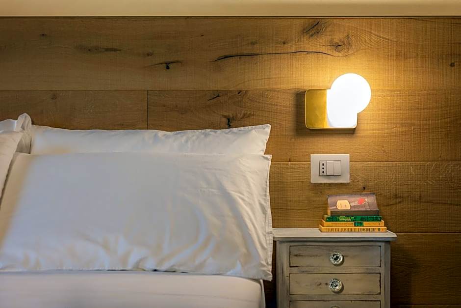 Luce Boutique Hotel