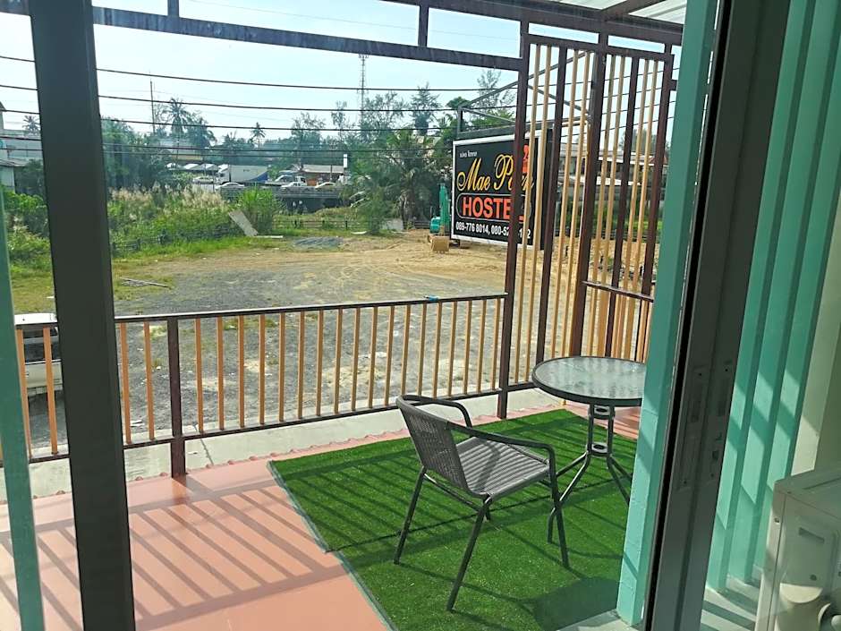 Mae Pon Hostel